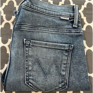 Mother Insider Crop Step Fray Jeans